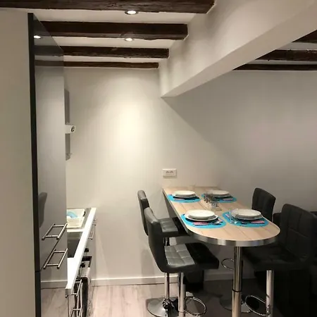 Centre Historique 公寓