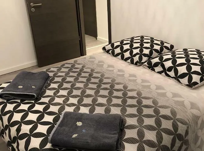 Centre Historique Apartment *